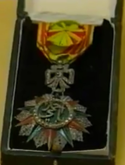 وسام الافتخار التونسي عام 1931 للشيخ علي الدرويش